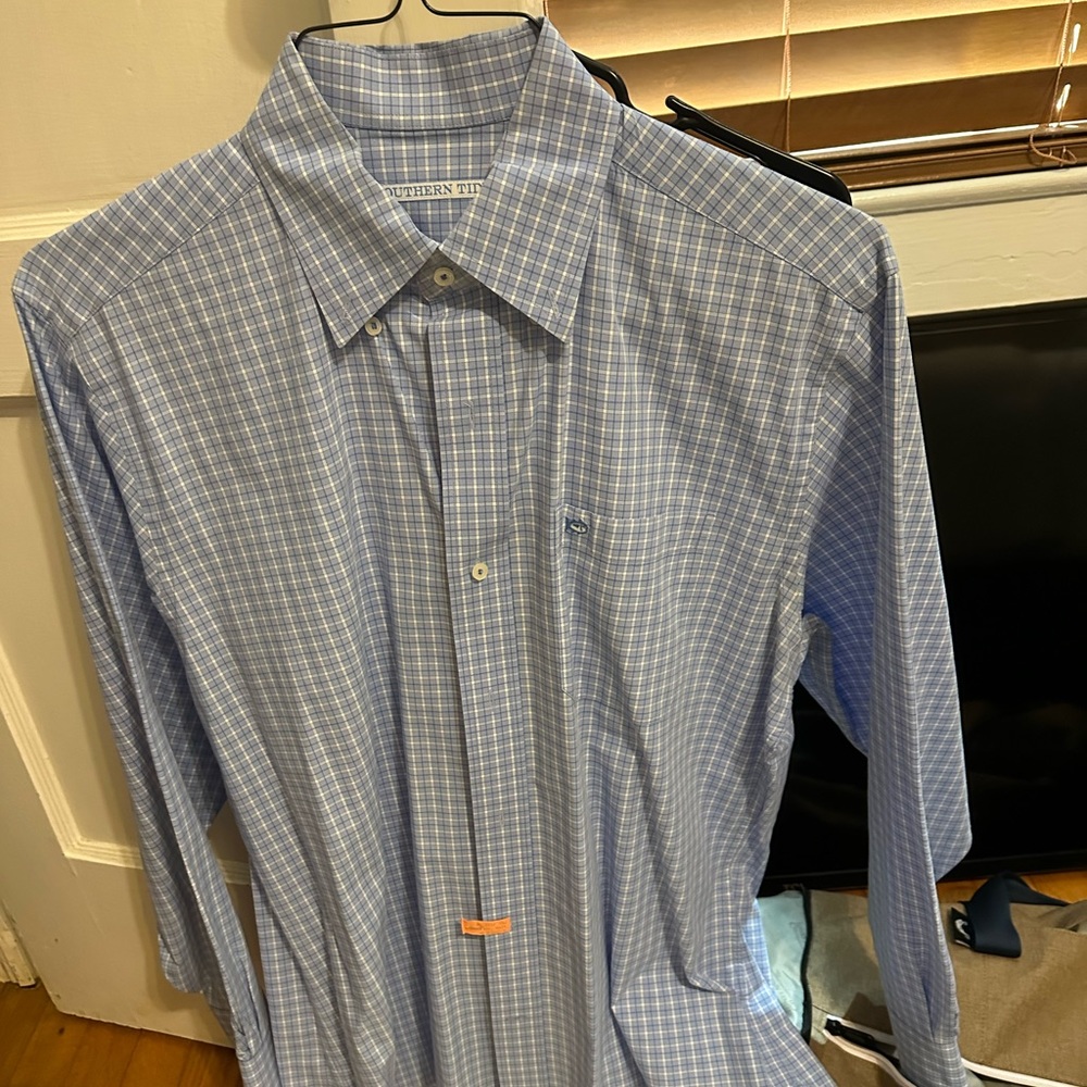 Southern Tide M button down